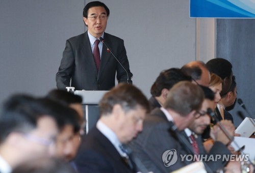 Unification minister calls on N. Korea to come to negotiating table unconditionally - 2