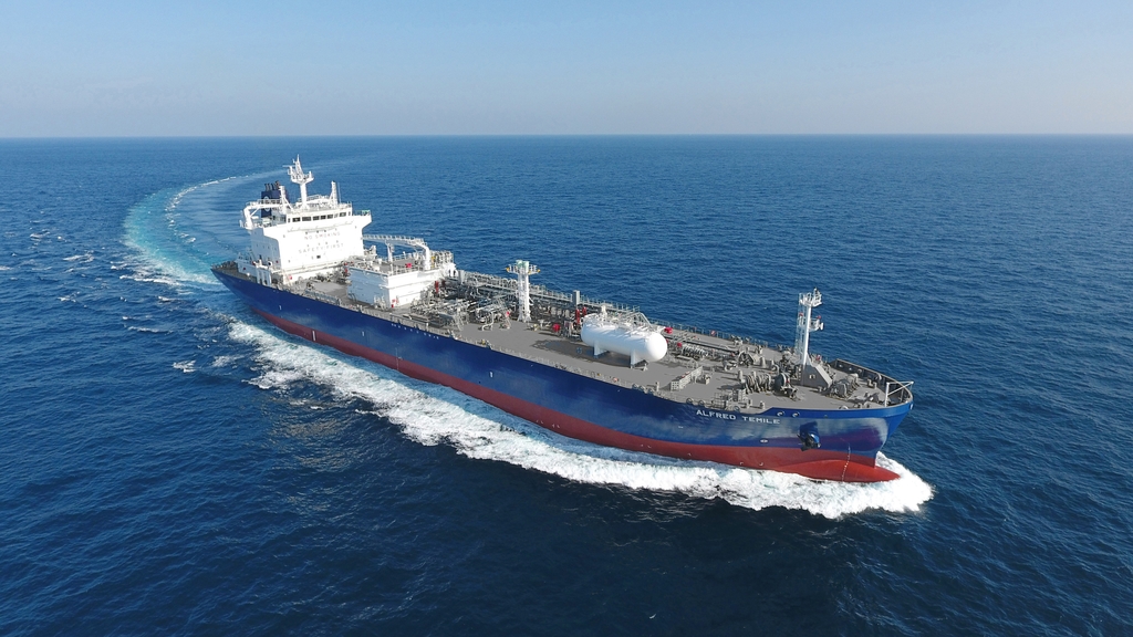 A LPG carrier built by Hyundai Mipo Dockyard Co. is seen in this photo provided by Korea Shipbuilding & Offshore Engineering Co. on Dec. 3, 2020. (PHOTO NOT FOR SALE) (Yonhap)