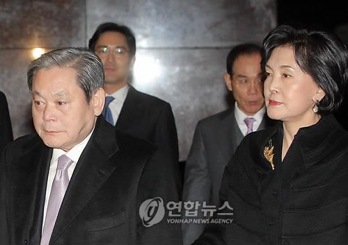 홍라희씨, 법정 스님 병원비 6천여만원 `대납' - 2