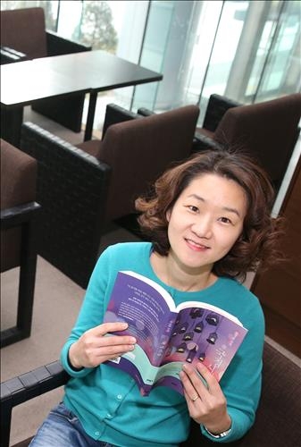 김성중 "상상과 사유는 한몸…박력 넘치는 소설 쓸 것"2