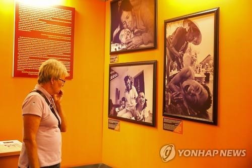 <베트남 종전40년> 고엽제 후유증 아직도…아물지 않은 상처 - 2