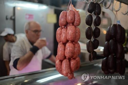 발암경고에 '소시지나라' 獨등 반발…"내가 베이컨이다" 운동도 - 3
