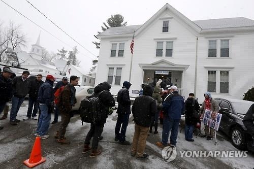 `美대선 초반 분수령' 뉴햄프셔 예비선거 투표 일제히 개시 - 2