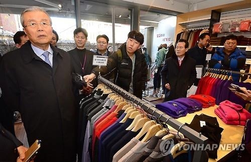 소신? 전략?… 김종인 '입'에 더민주 대북정책 '술렁'(종합) - 3