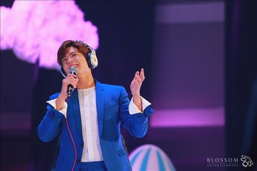 박보검, 대만서 2천500명 팬과 만나…"사랑에 보답"1