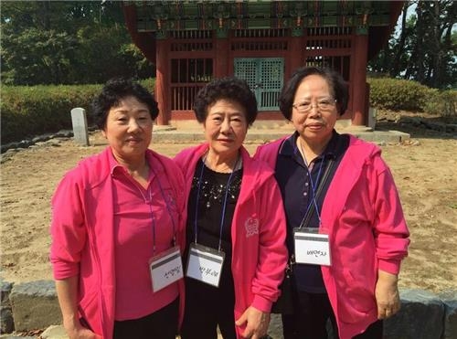 월요일 저녁마다 '야학 교사' 변신하는 65살 환경미화원 - 2