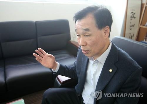 검찰, 김기선 국회의원 후원회사무실 압수수색 - 2