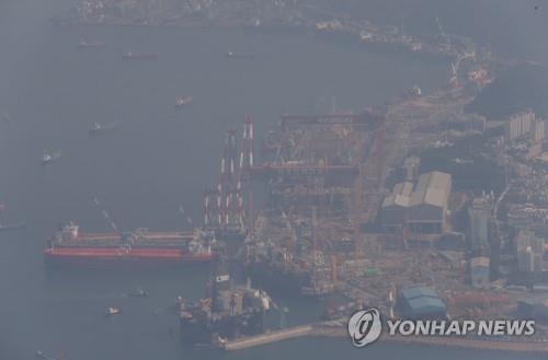 현대重 노조 "생산·사무직 희망퇴직자 1천200명" - 2