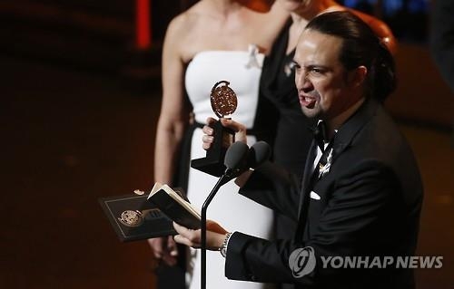 뮤지컬 '해밀턴', 토니상 11관왕…신기록에는 실패 - 3