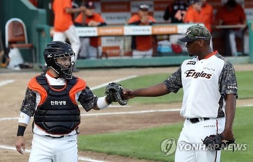 <프로야구> 용병 교체한 한화·넥센 '안도'…삼성은 '울상' - 2
