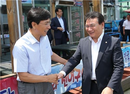 환노위 '당진화력' 방문…"대기질 개선대책 시급"(종합) - 4
