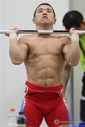 <올림픽> 북한 金 후보 3명, 미소 속 훈련·질문에는 침묵 - 2