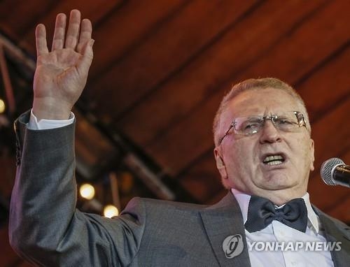 러'극우야당 대표 "트럼프 나랑 닮았다…실제 친척일 수도" - 2