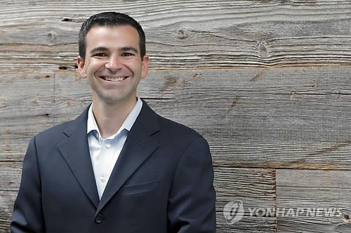 NBA 은퇴한 코비 브라이언트, 벤처 투자가로 변신 - 3