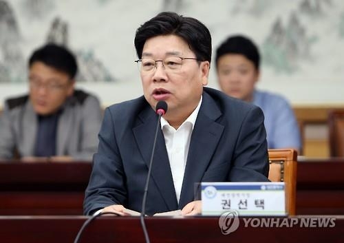 기사회생 권선택 대전시장에게 "시정 전념" 한목소리(종합) - 2