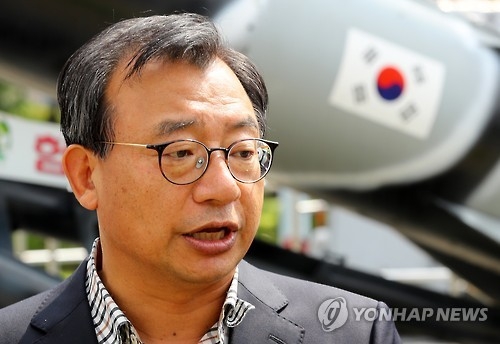 11일 전쟁기념관 방문한 이정현 대표
