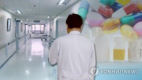 "하다 하다 빵셔틀까지" 슈퍼甲 병원에 쩔쩔매는 제약사들 - 1