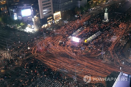 행진하는 촛불 민심