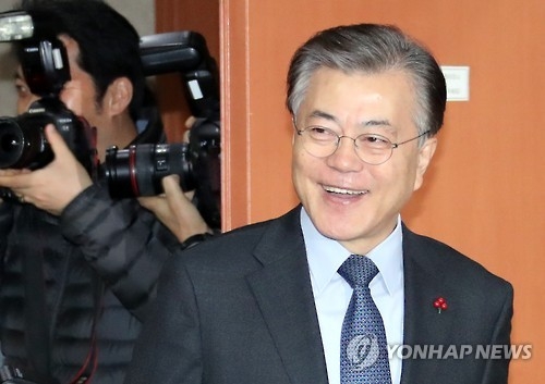 문재인 "새누리 정권연장 돕는일 말아야"…'孫 공격'에 가세 - 1