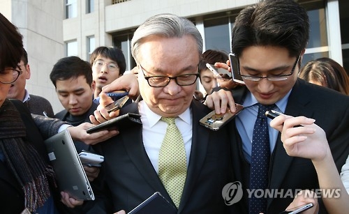 쏟아지는 질문