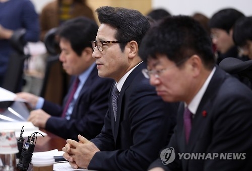 "潘이 온다" 술렁이는 여권…새누리·바른정당 '물밑 쟁탈전'(종합) - 2
