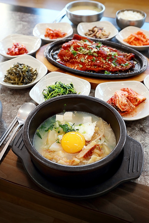 황태해장국과 황태구이 한 상