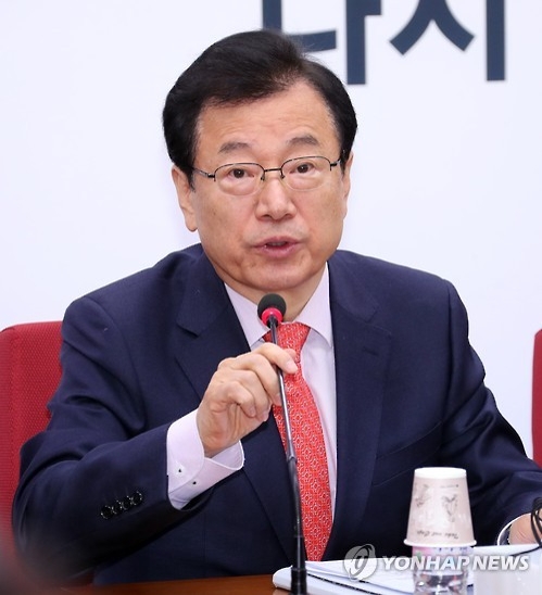 이현재 "野대선주자들, 재원방안 없는 포퓰리즘 공약 남발" - 1