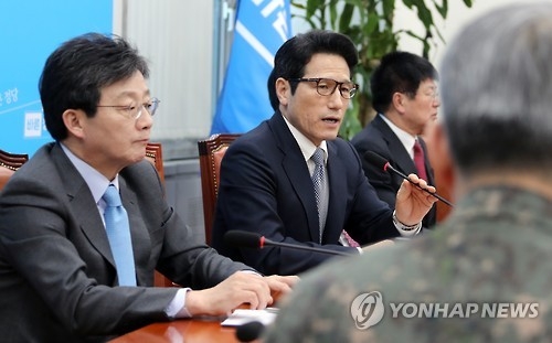 정병국 "김정은의 독침이 미사일 돼 우리 향할지 몰라" - 1