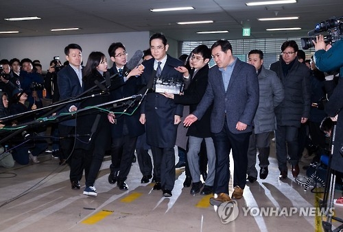 이재용에 쏠린 관심