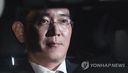 삼성 "뇌물 여전히 인정못해"…'이재용 구하기' 총력전 - 1
