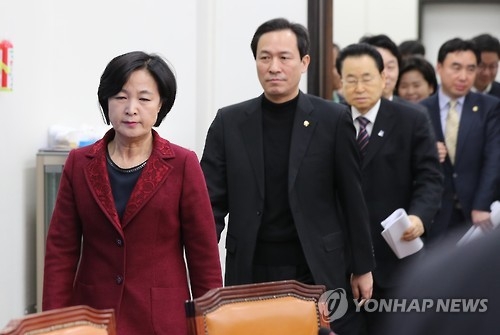 우상호 "국민 우롱한 朴대통령…절도·사기 피의자만도 못해" - 1