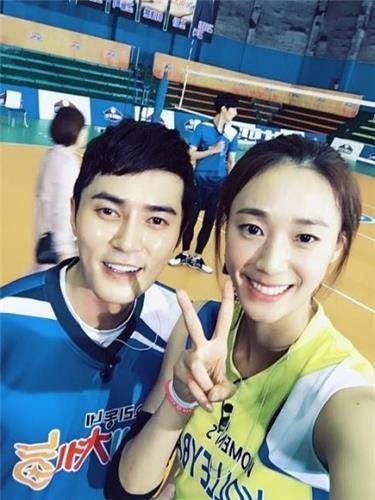 조동혁(왼쪽)과 한송이