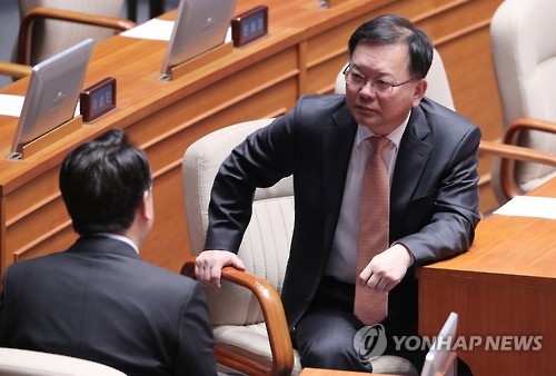 김부겸 "나라다운 나라 만들라는 바람과 희망에 부응" - 1