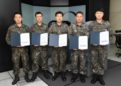 같은 사무실 근무자 전원이 기능장 취득
