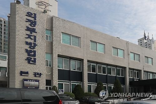 '같은 처지인데'…심리 악용해 장애인 부모 12명 등쳐 - 1
