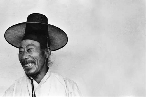 류은규 '표은충'(1986)