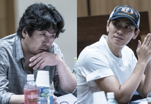 영화 '암수살인'의 김윤석(왼쪽)과 주지훈