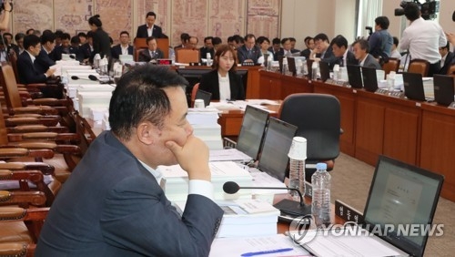 교문위 현안보고, 수능 절대평가·교원 임용절벽 '도마' - 2