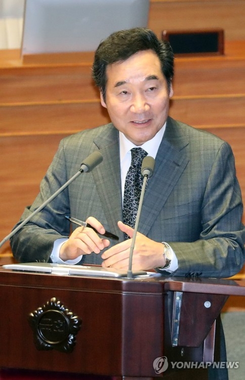 이총리 "전술핵 배치는 고려하고 있지 않아"(종합) - 1