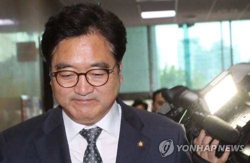 우원식 '표 단속' 또 실패…원내 리더십 '흔들' - 1