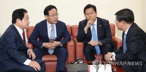 여야, 김명수 심사보고서 채택 협상 또 결렬 - 1