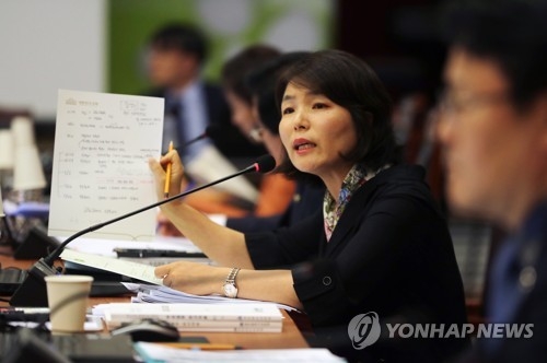 한국당·바른미래, 김경수 기자회견에 한목소리 비판 - 1