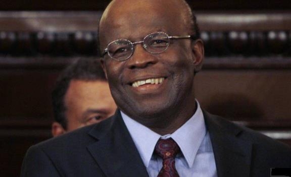 브라질 사상 첫 흑인 연방대법원장을 지낸 바르보자 변호사 [브라질 뉴스포털 G1]