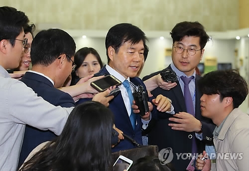 감리위 출석 당시 김태한 삼성바이오로직스 대표이사