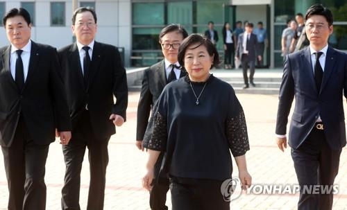 이재용 평양행으로 삼성-정부 관계 재정립되나1