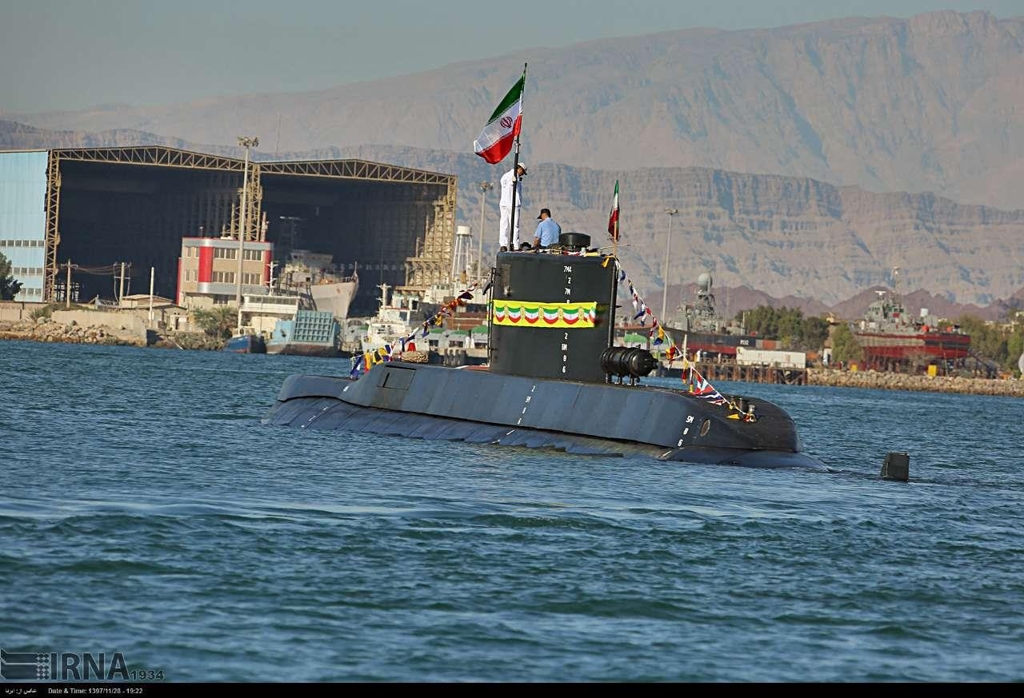 17일 공개된 이란 자체 개발 잠수함 파테
