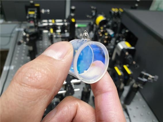 양자얽힘 광원에 사용된 루비듐 원자 증기 셀