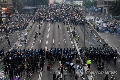 범죄인 인도법 개정에 반대하는 홍콩시위
