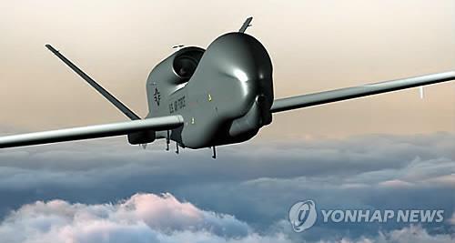 미국 정찰 무인기 RQ-4 글로벌 호크