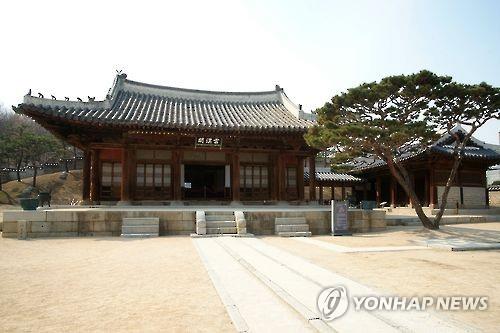 수원 화령전 운한각